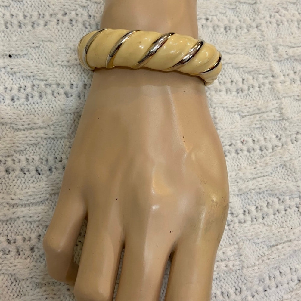 Vintage Yellow Gold Bracelet