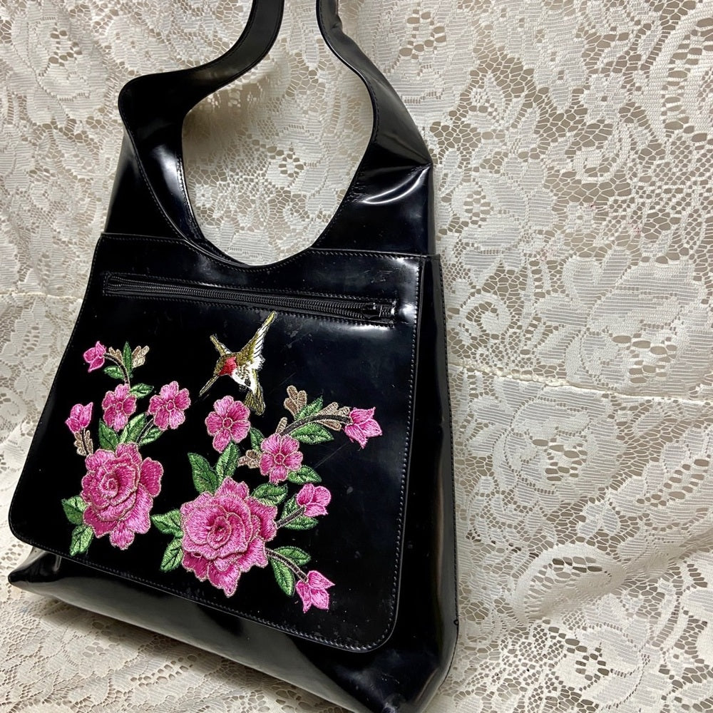 Gucci Black Enamel Patent Leather Shoulder Bag
