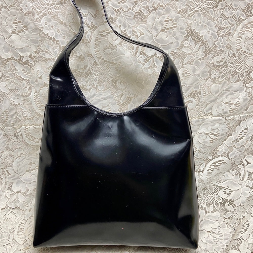 Gucci Black Enamel Patent Leather Shoulder Bag