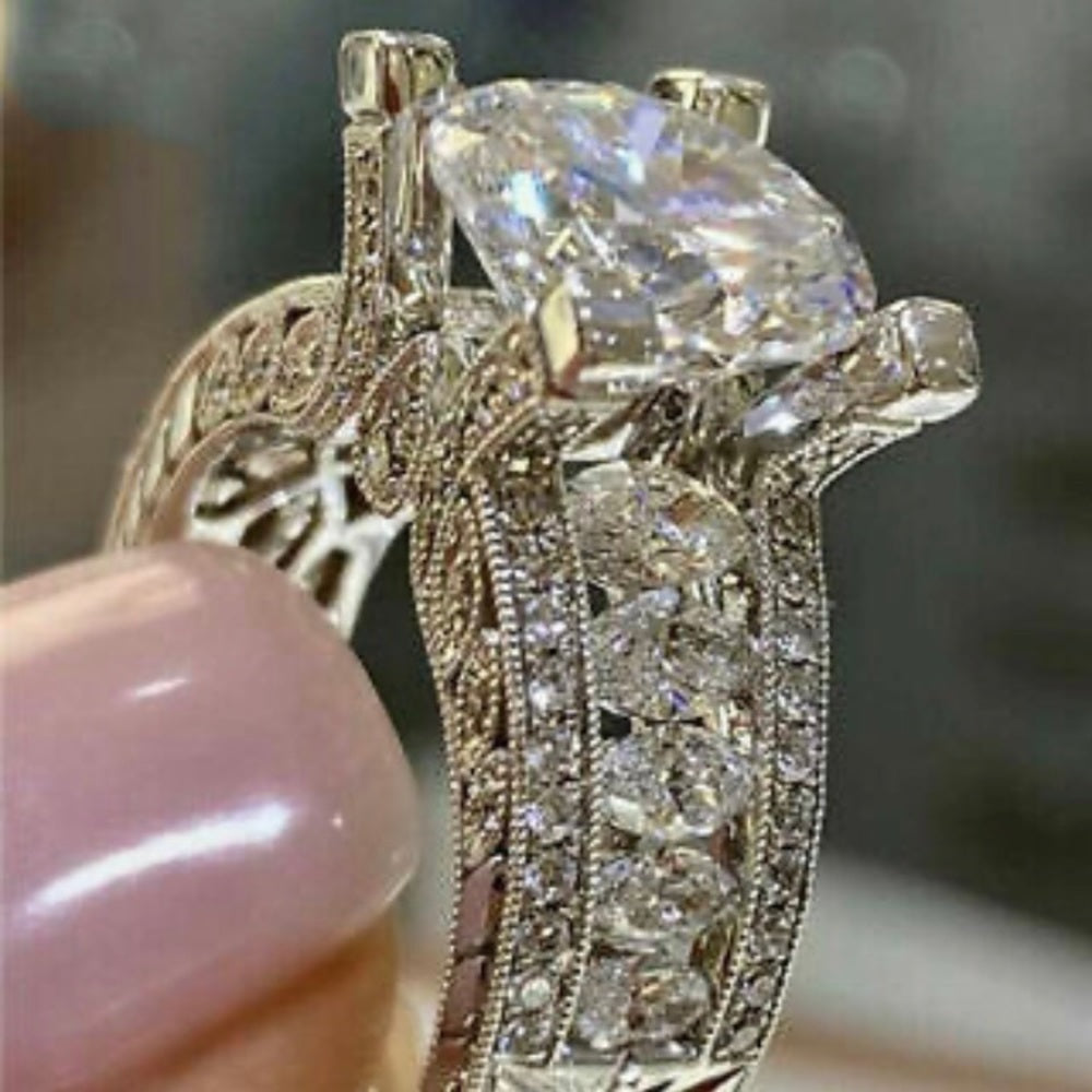 Elegant 5ct Faux Diamond -Cubic Zirconia 925 Silver Engagement Ring