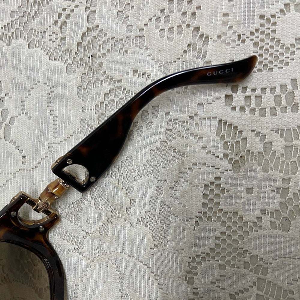Gucci, Italy, GG29701S BrownTortoise Sunglasses with Original Case
