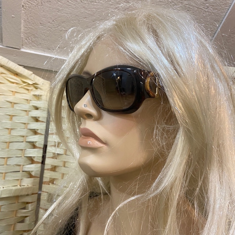 Gucci, Italy, GG29701S BrownTortoise Sunglasses with Original Case