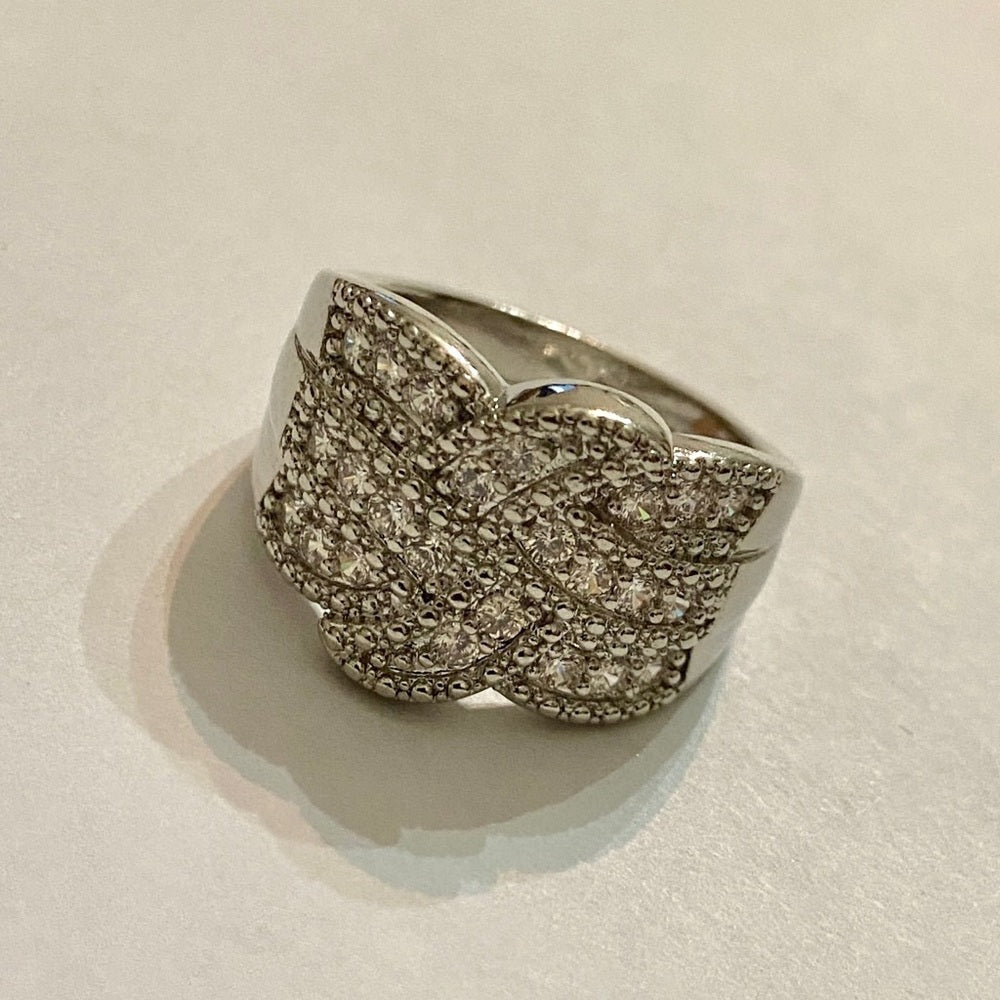 Faux Diamonds Cubic Zirconia 925 Silver Filled Ring