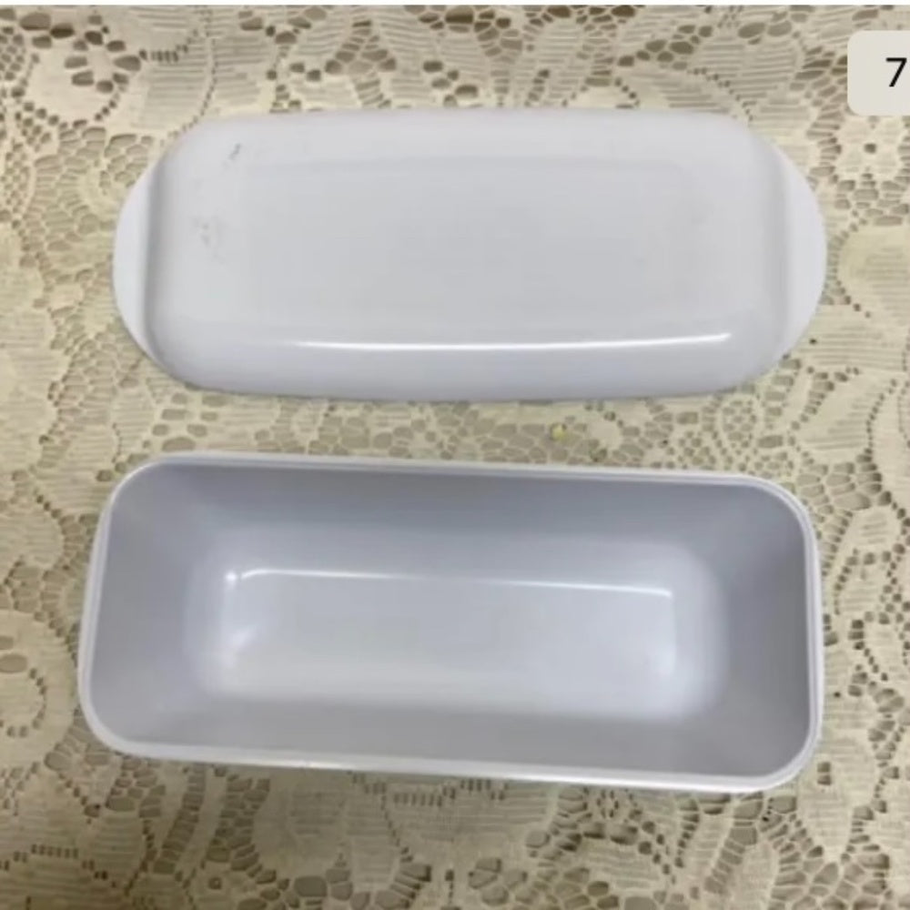 Red Willow Melamine Covered Butter Dish 7.5in L x 3.5in W x 2in H.