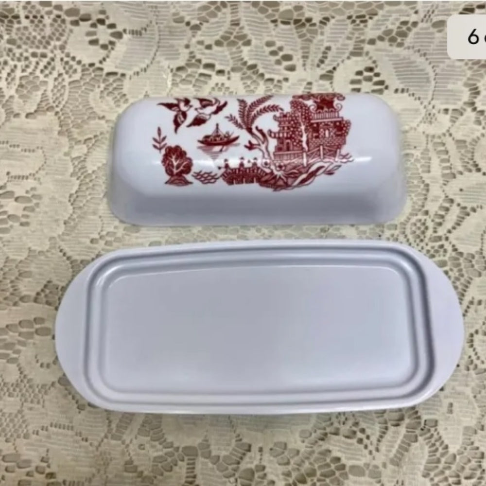 Red Willow Melamine Covered Butter Dish 7.5in L x 3.5in W x 2in H.