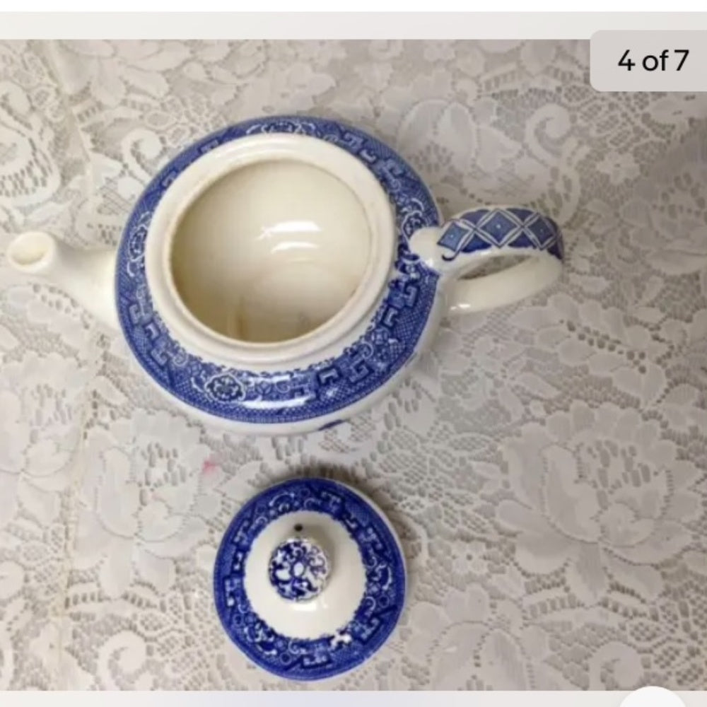 Vintage, 5-pc Variant, Blue Willow Coffee or Tea Set
