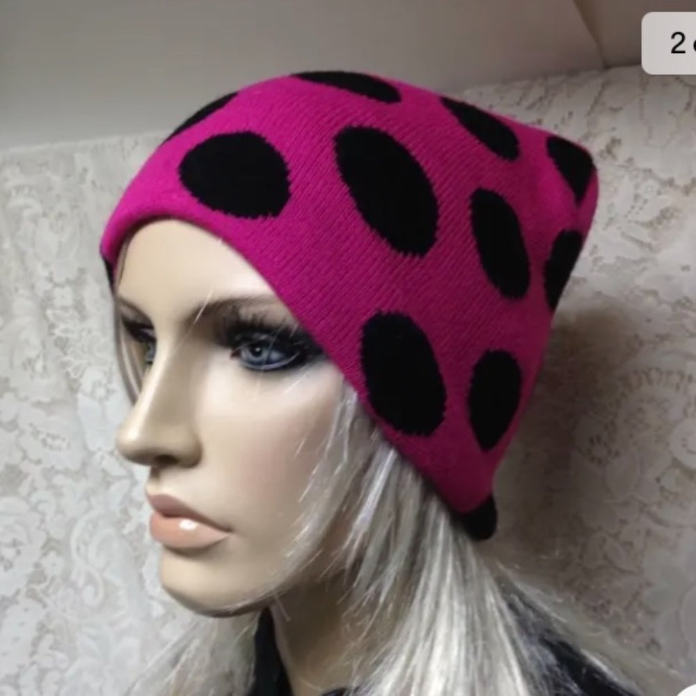 Stunning, Falls Creek Fits All Fuchsia and Black Polka Dot Knitted Hat