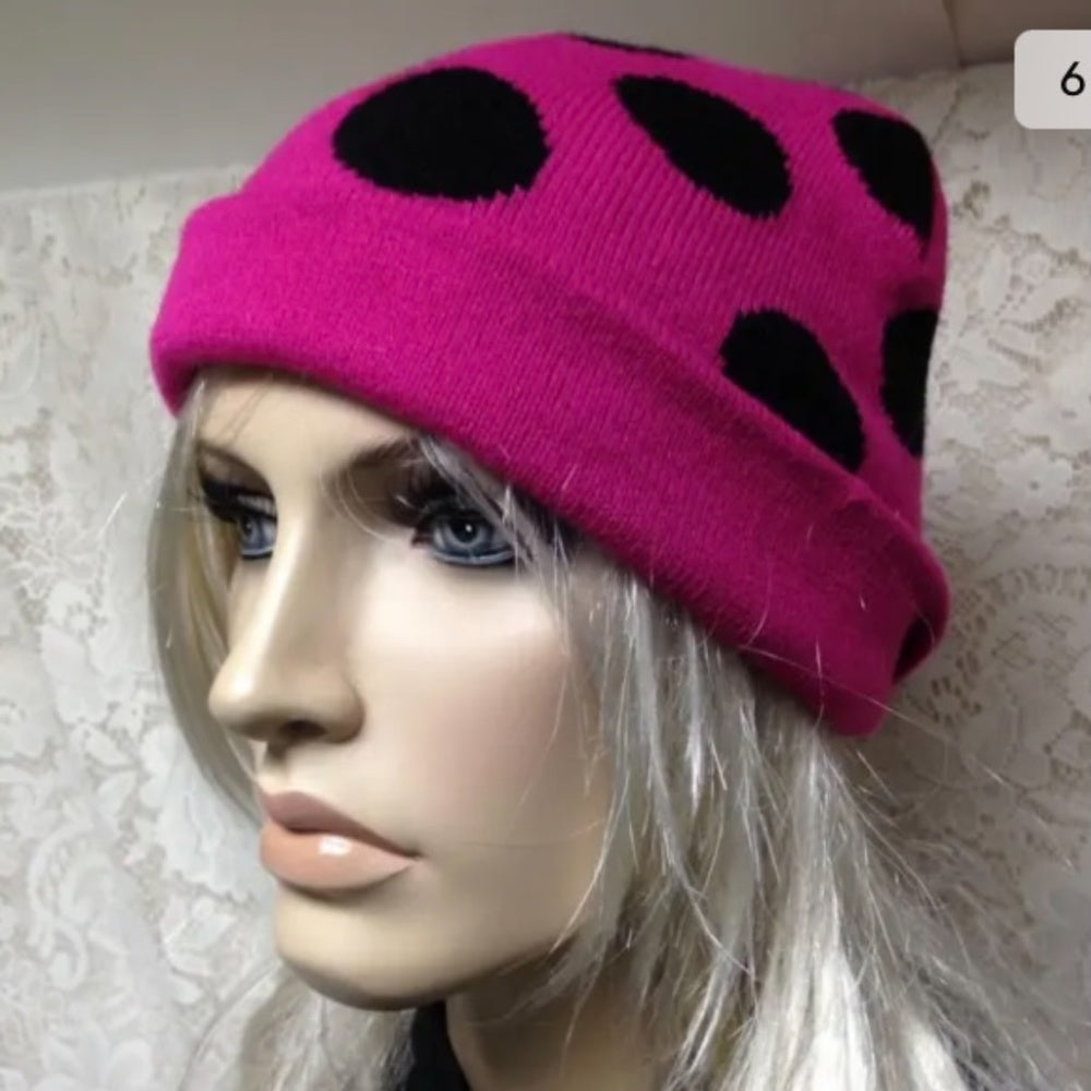 Stunning, Falls Creek Fits All Fuchsia and Black Polka Dot Knitted Hat