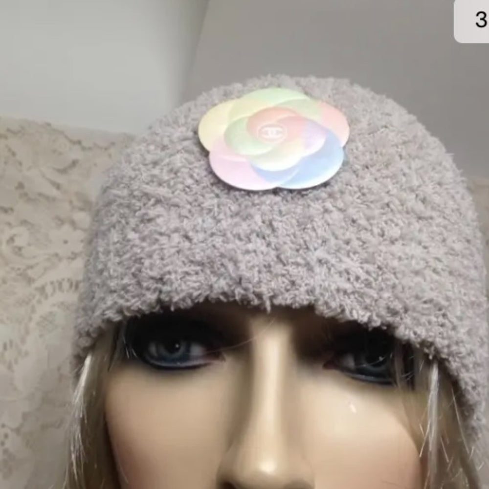 Fabulous Beige Knitted Cloche' Turban -Flapper Style Hat with Camelia Ornament