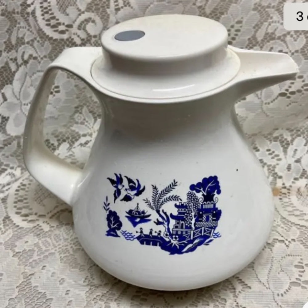 Vintage, Thermos-Germany, Blue Willow Teapot 8.5in H x 9in L x 7.5in D