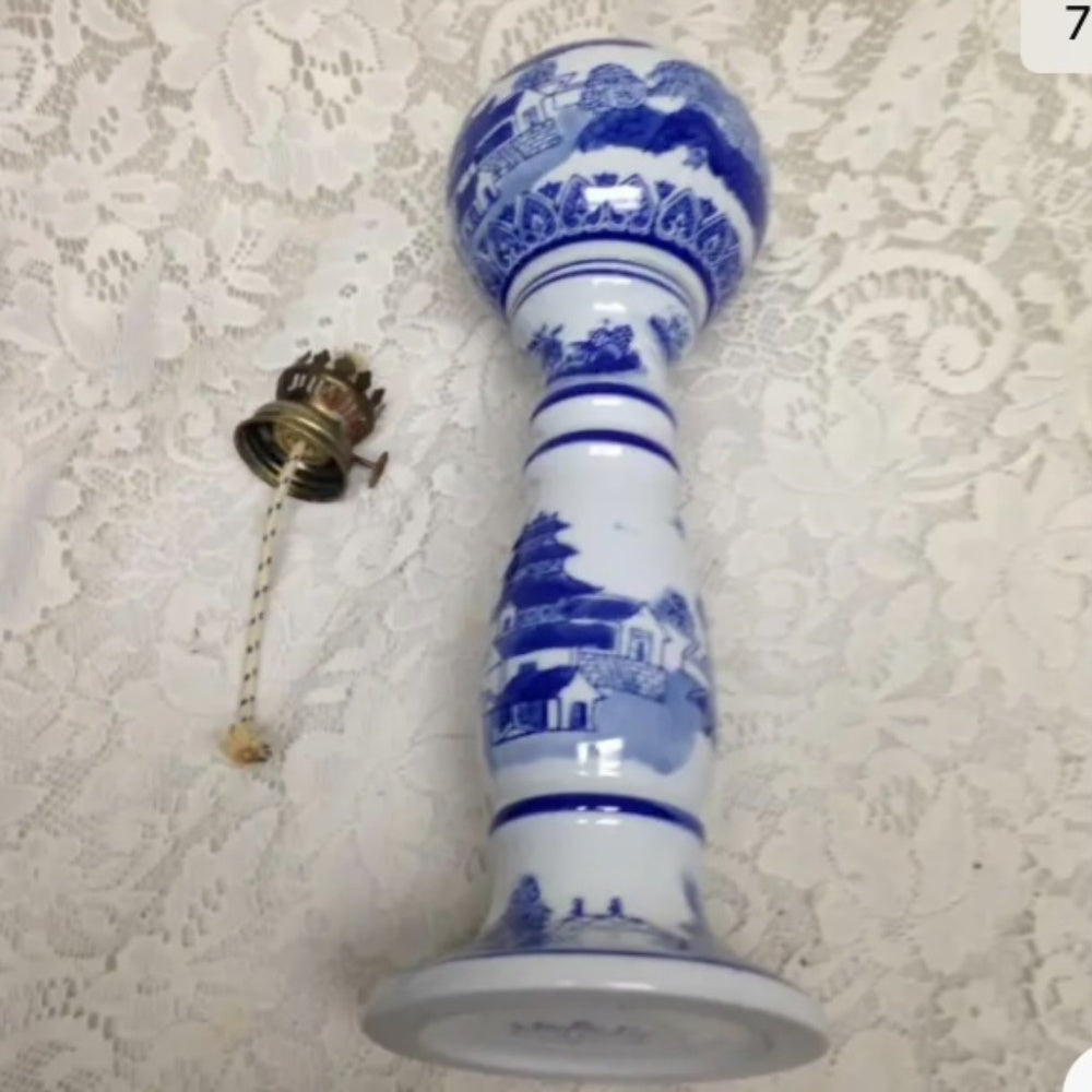 Ironstone, Rare, 16in T Variant, Blue Willow Oil Lamp (No Chimney)