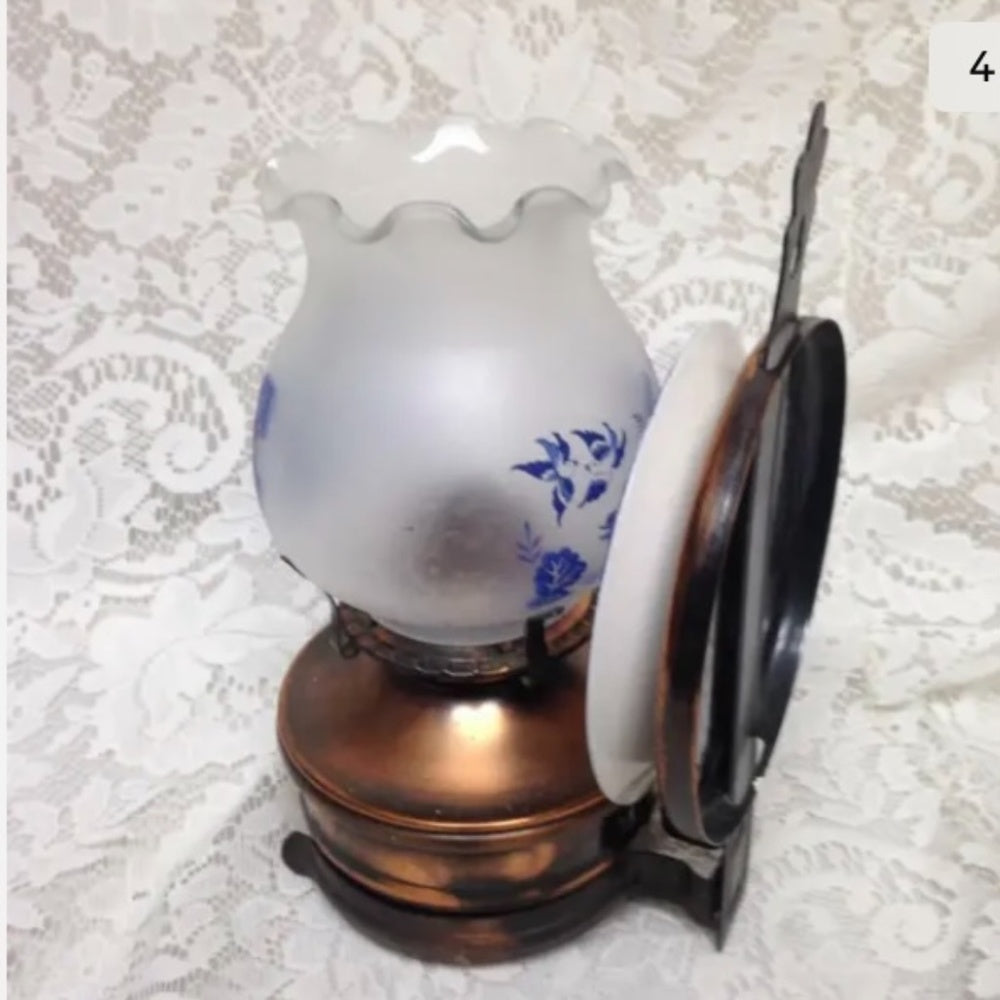 Vintage, Rare, Beautiful 4-pc Blue Willow-Copper Oil Lamp/ Reflector 11in x 6in
