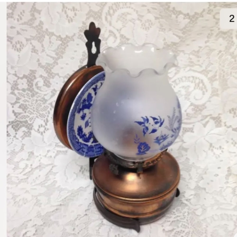 Vintage, Rare, Beautiful 4-pc Blue Willow-Copper Oil Lamp/ Reflector 11in x 6in