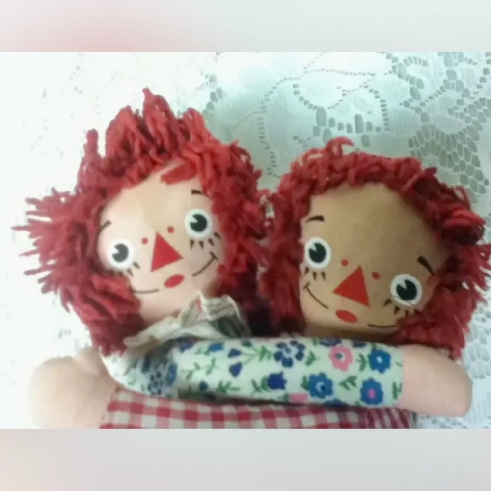 1970s Knickerbocker Raggedy Ann and Andy Embraceable