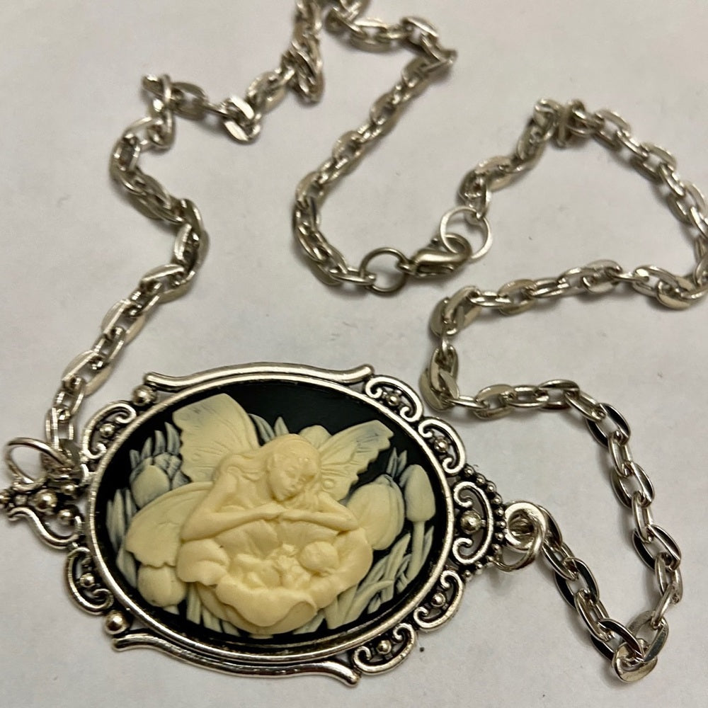 Vintage Black Cameo of an Angel and Infant 18in Silver Plated Pendant Necklace