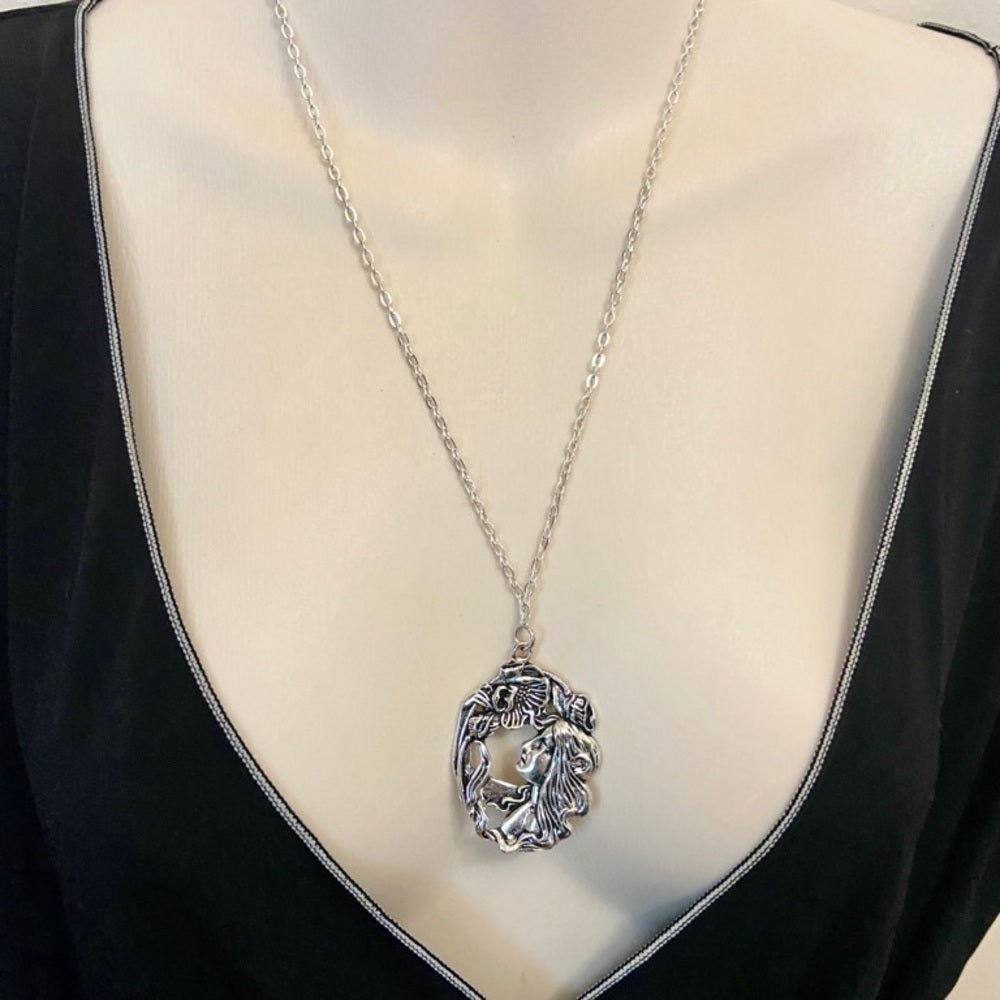 Stunning, French Art Nouveau 3 strands Pendant Necklace