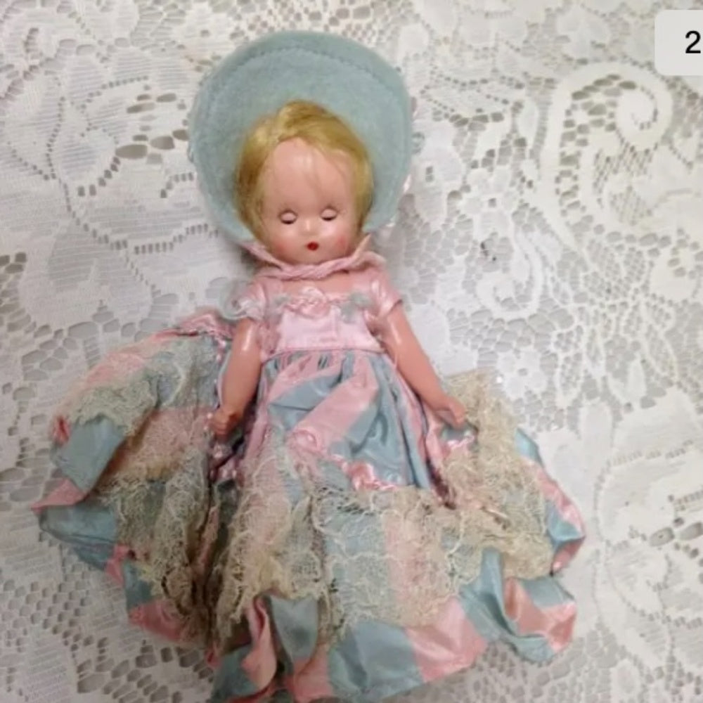 Vintage1940-50s 5.5in Nancy Ann Story Book Doll in Pink n Blue Stripes Dress/Hat