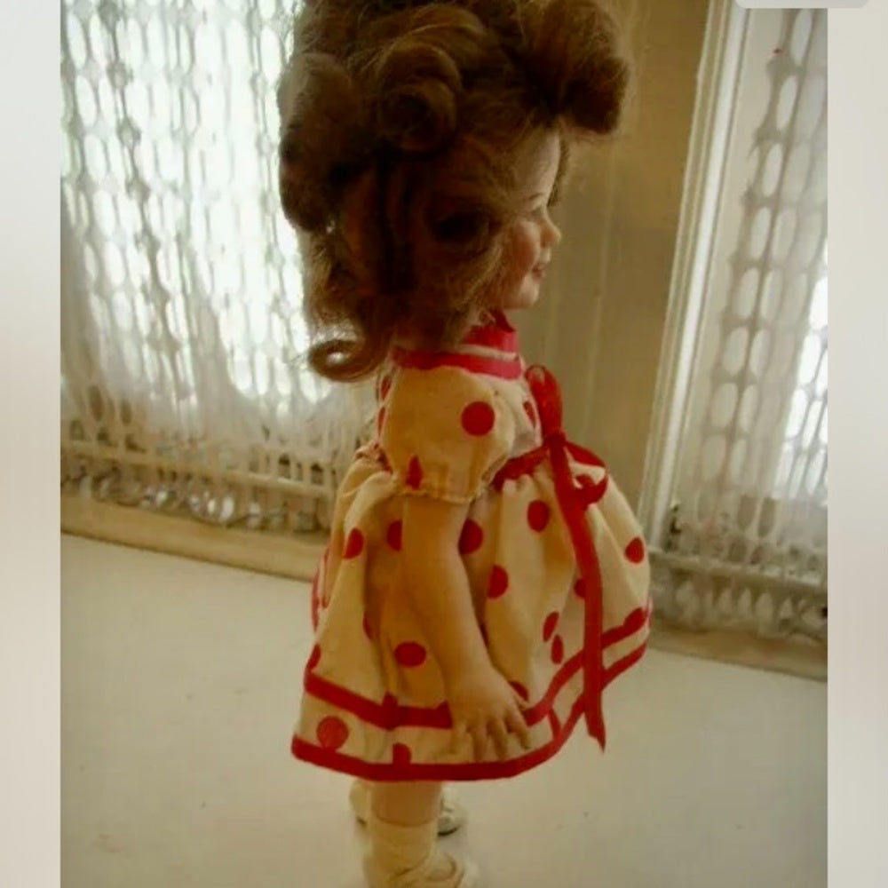 1973, The Worlds Darling, Genuine 16in Porcelain Shirley Temple Doll