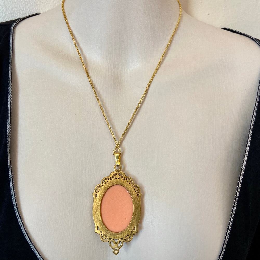 Vintage Pink Cameo of a Lady 18in Gold Plated Pendant Necklace