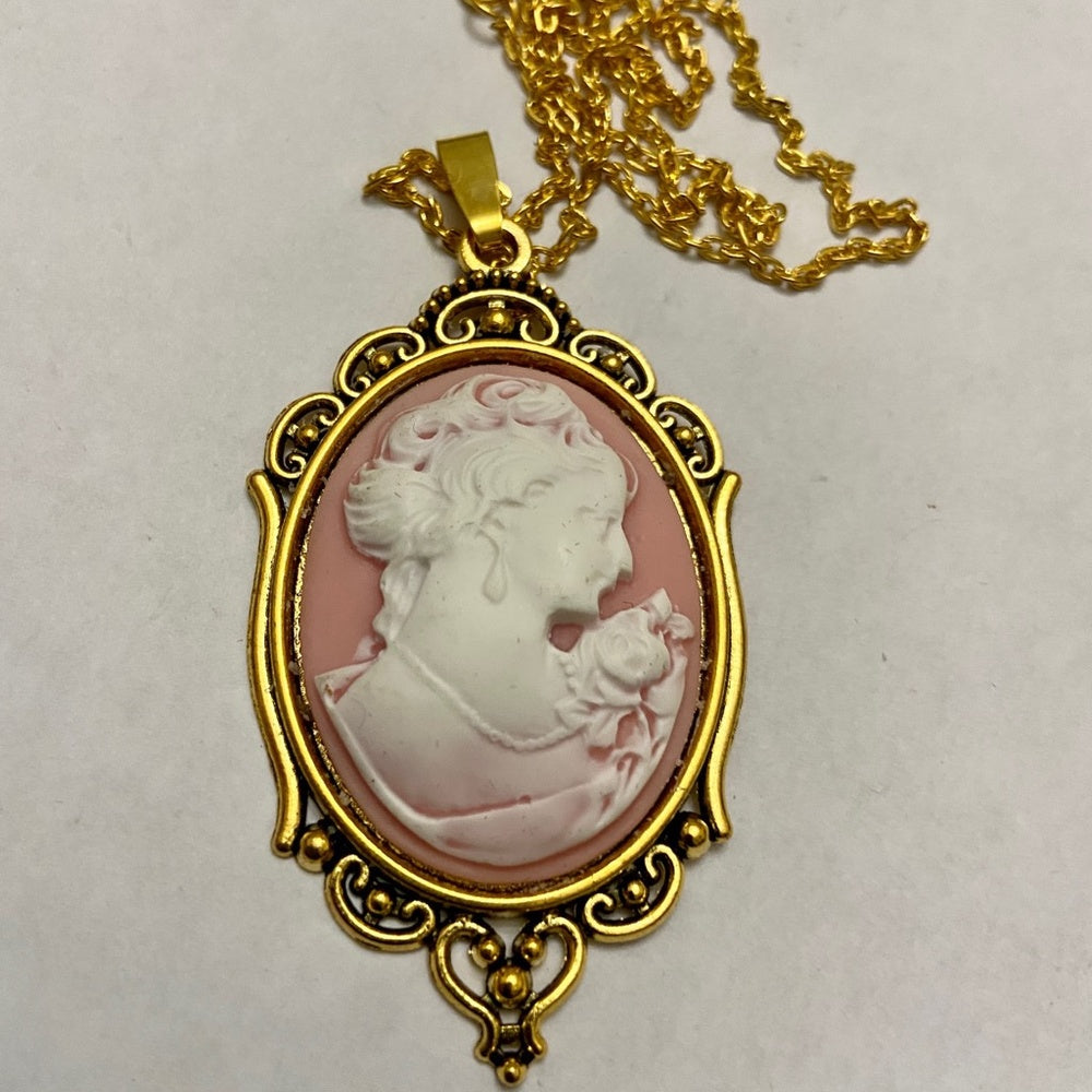 Vintage Pink Cameo of a Lady 18in Gold Plated Pendant Necklace