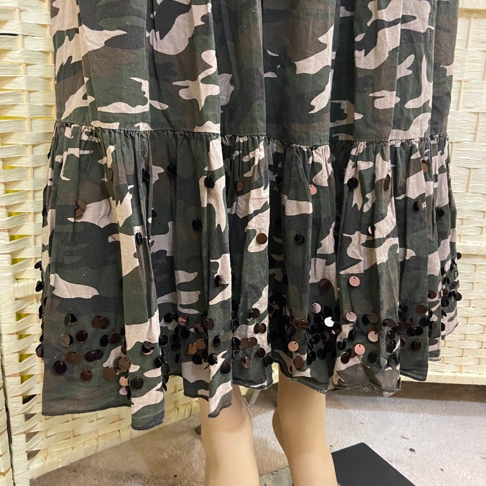 Miss Me, Army Combat Midi Skirt. (NWT) Size M
