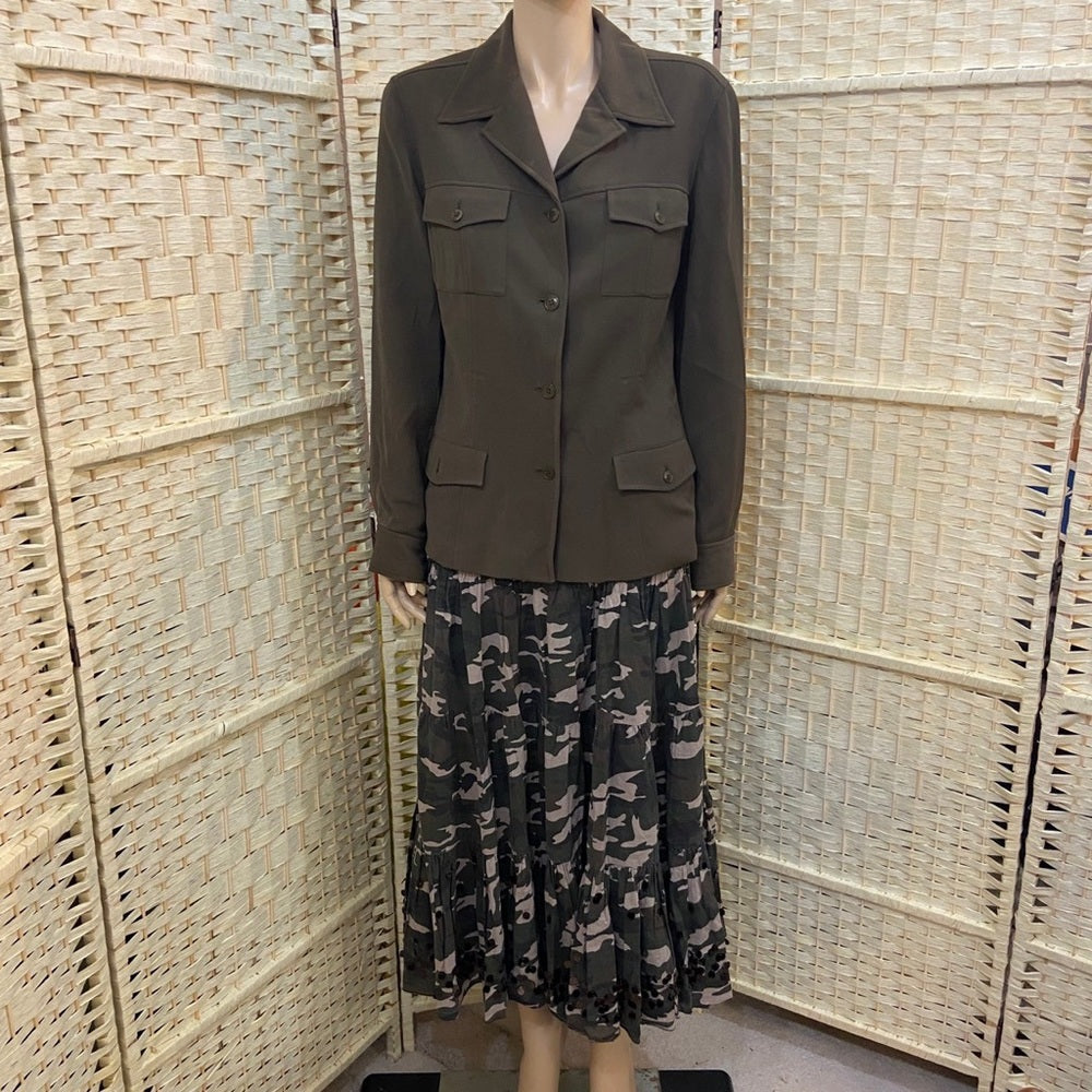Anne Klein Battle Green Blazer- Jacket. size M-L