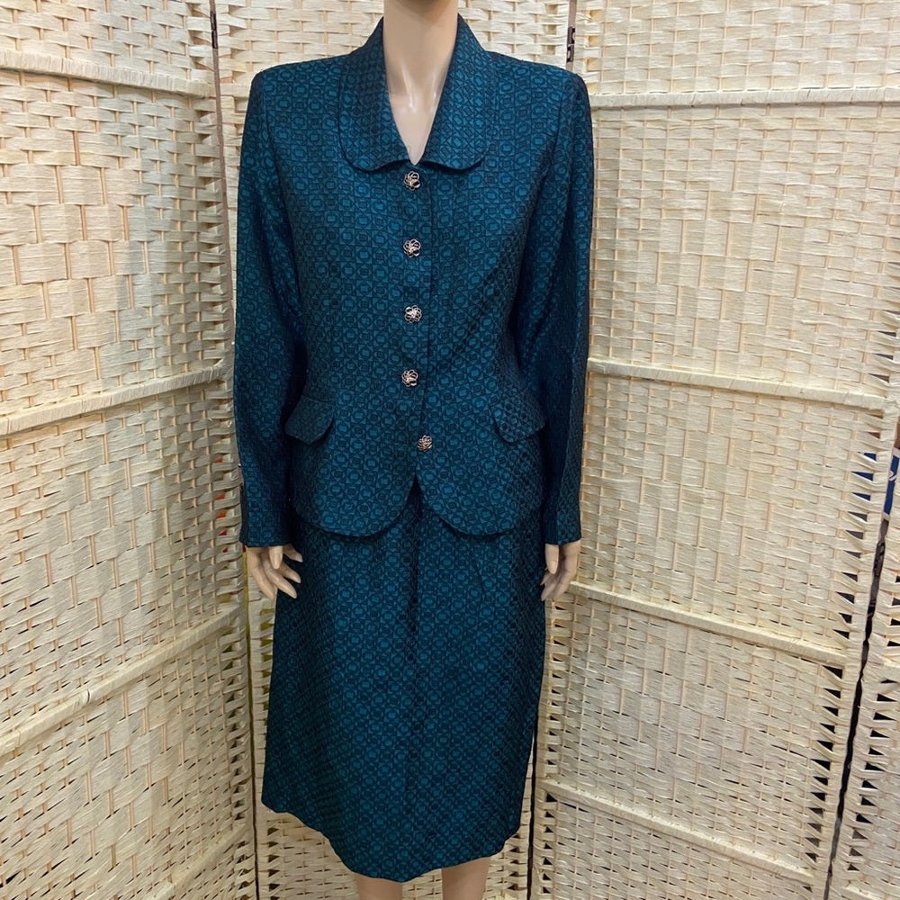 Leslie Fay 2pc Dark Teal Suit Outfit Set. (Size M-L)
