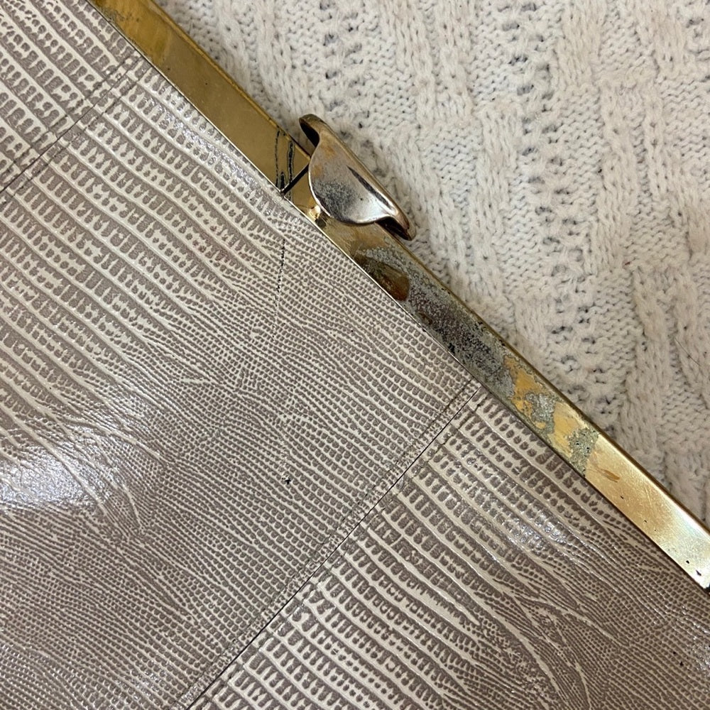 Vintage Etra , Embossed Grayish Beige Lizard Leather Clutch -Shoulder Bag