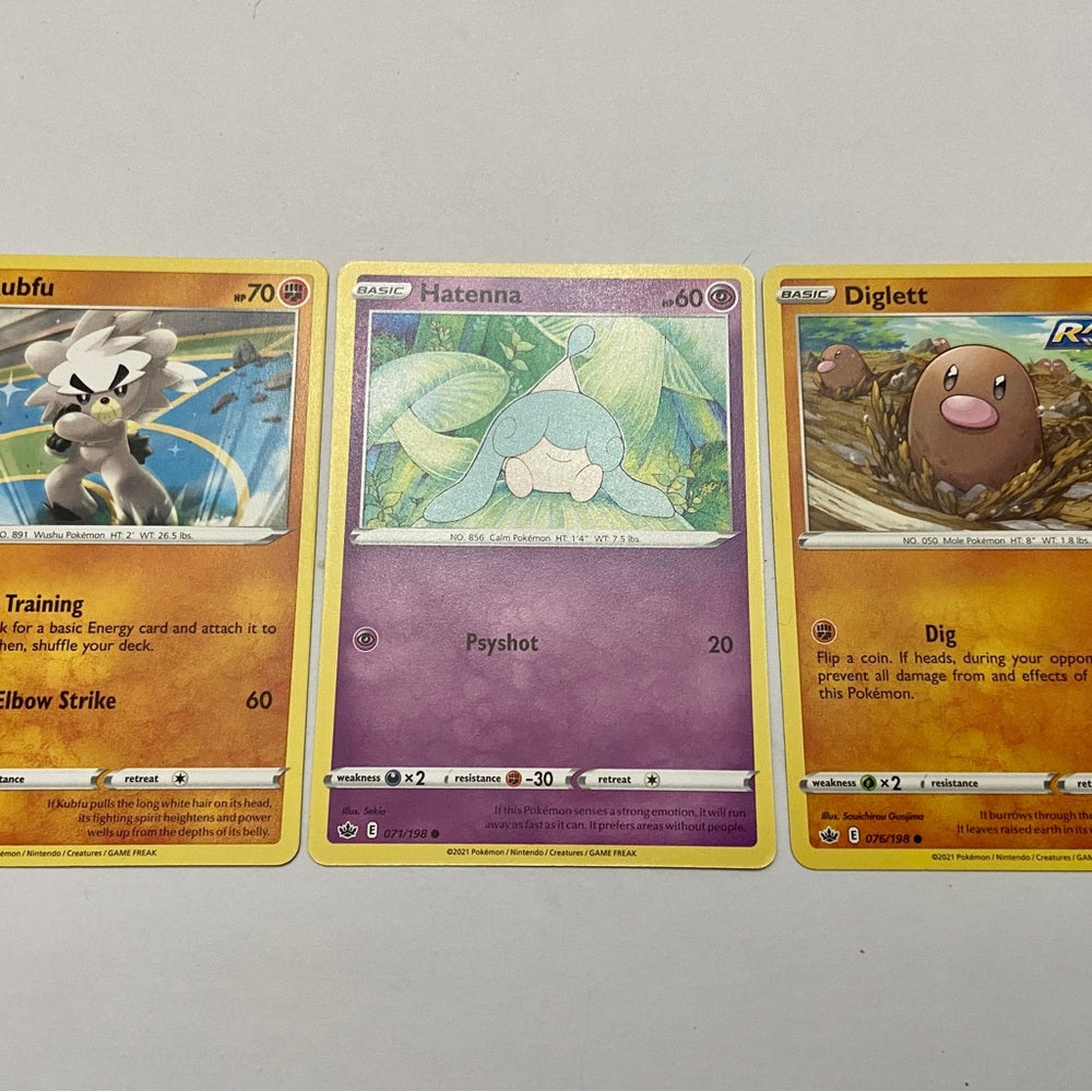 Lot of 5 Pokemon Cards # 5