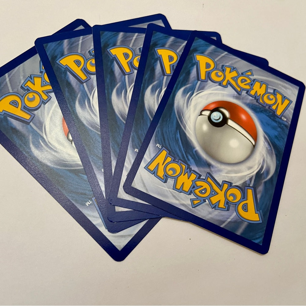 Lot 19- 5 Pokemon Cards and 5 Pokémon Figures