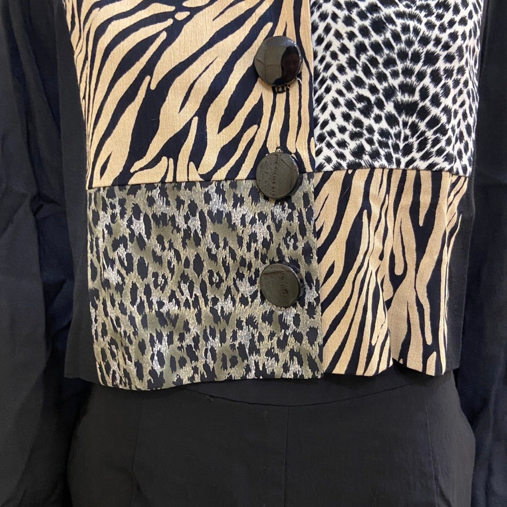 Casual Corner, Animal Print Blazer SIze-6