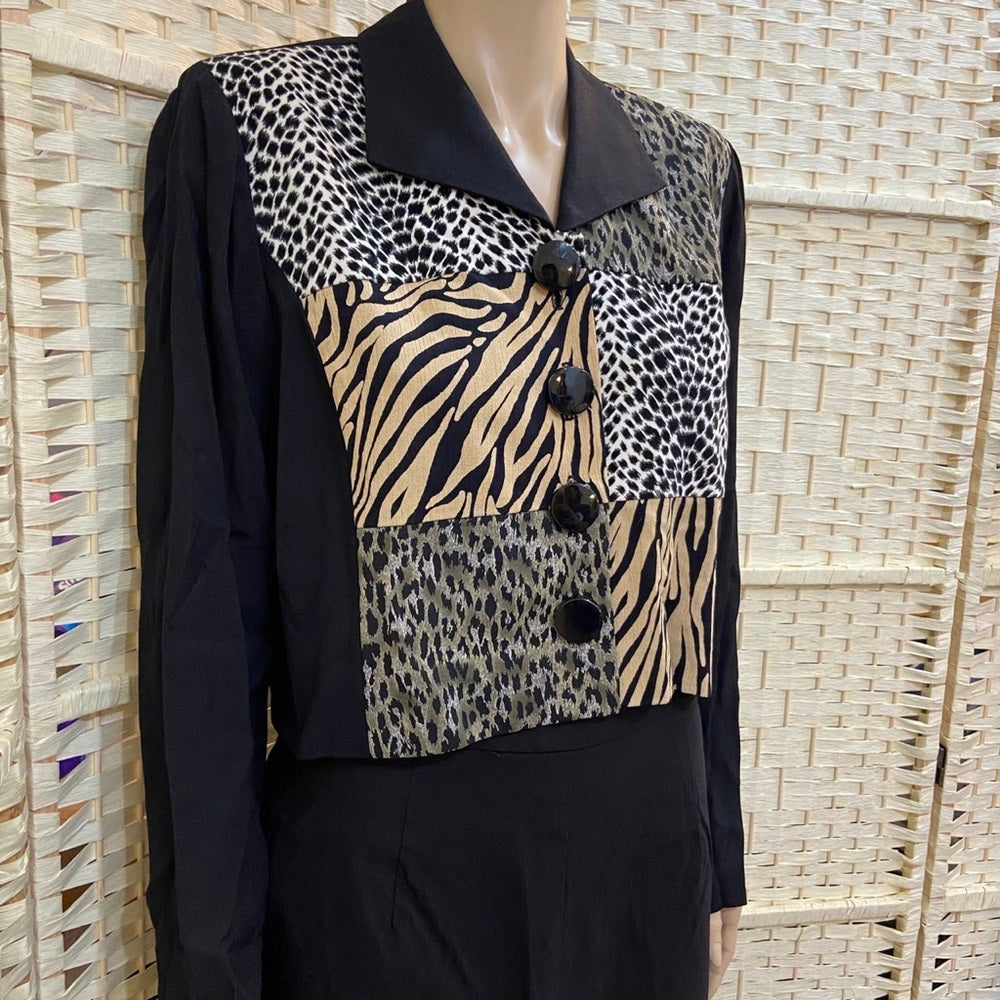 Casual Corner, Animal Print Blazer SIze-6