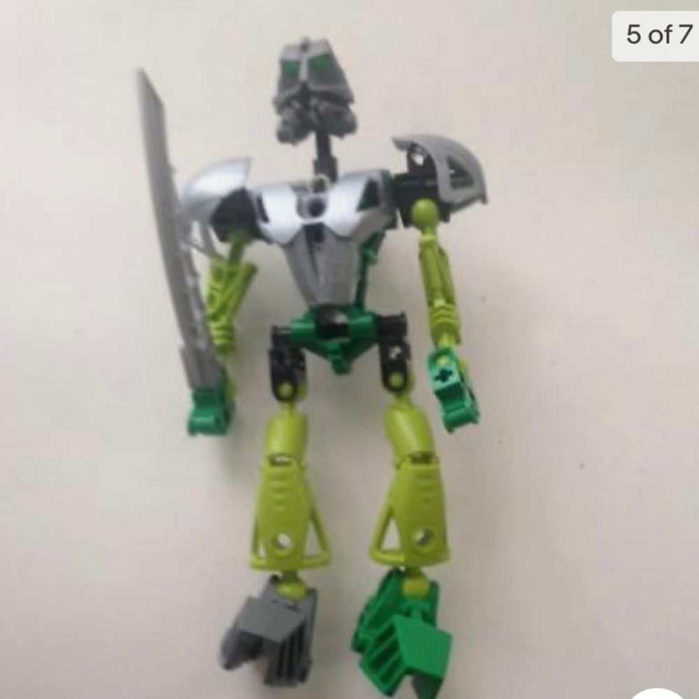 Vintage, Rare, Lego, Bionicle -Green, Gray and Black -7.5in x 4in x 4in (C0321)