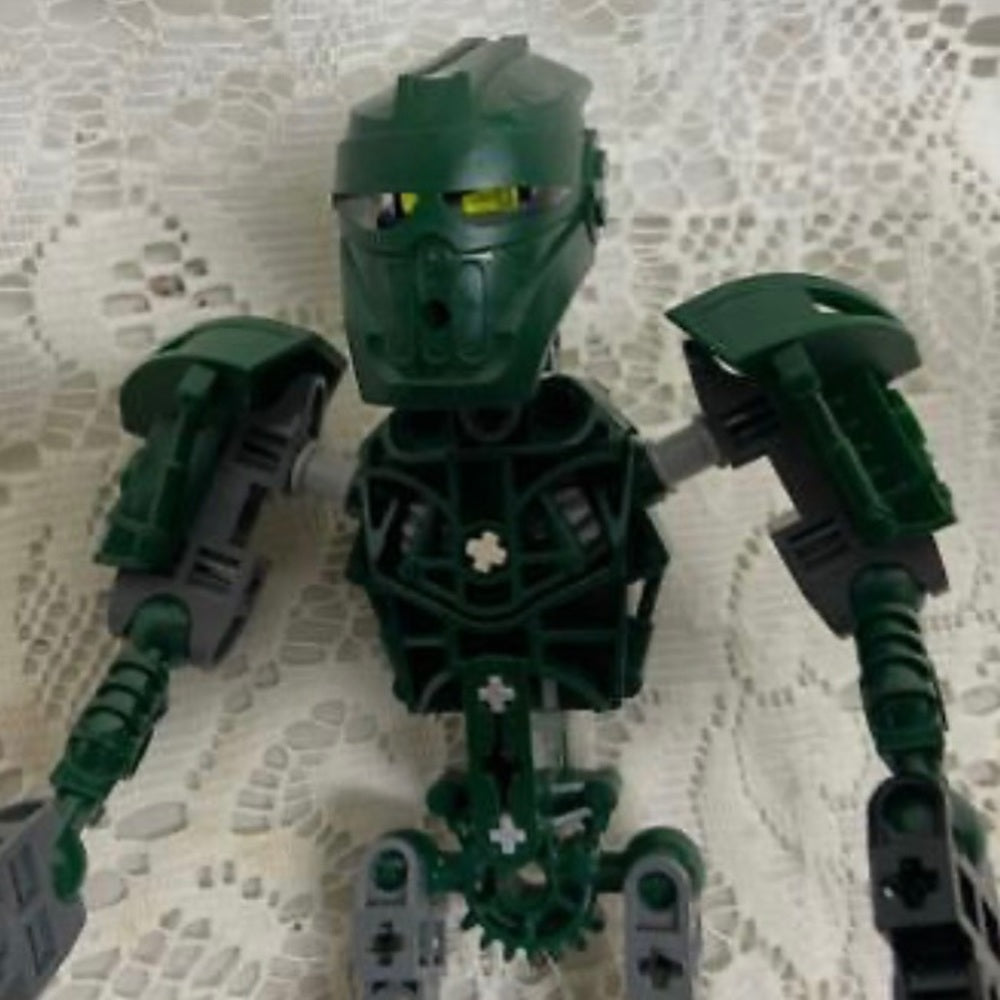 Vintage, Rare, Lego, Bionicle Green-Gray Action Figure 8in x 4in