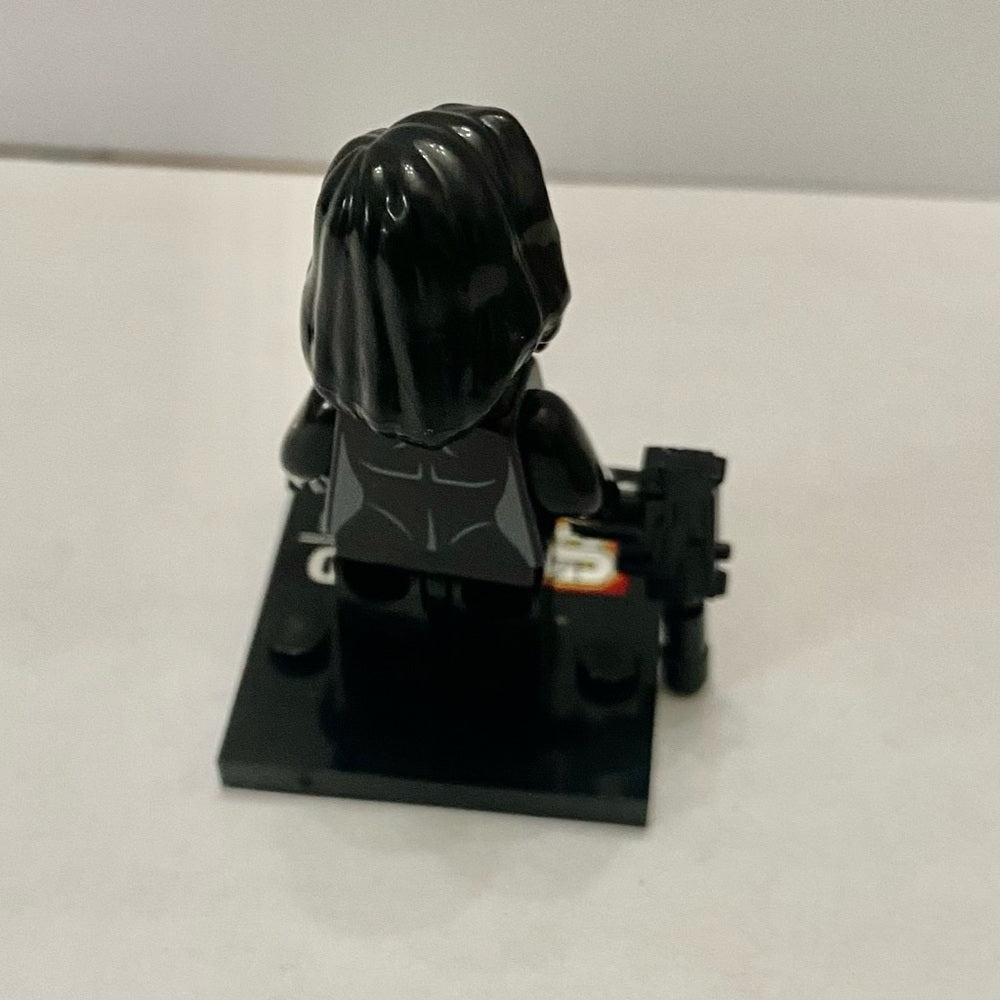 World Mini Figures-Long Haired, Black Widow, 2-inch Miniature Figure