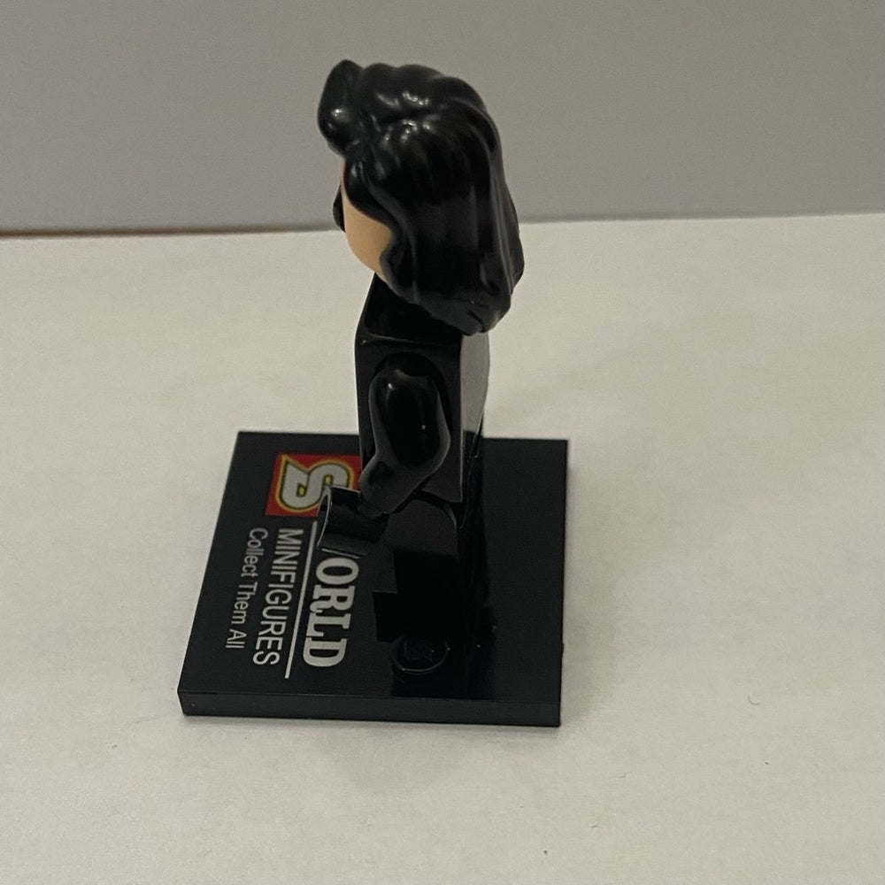 World Mini Figures-Long Haired, Black Widow, 2-inch Miniature Figure