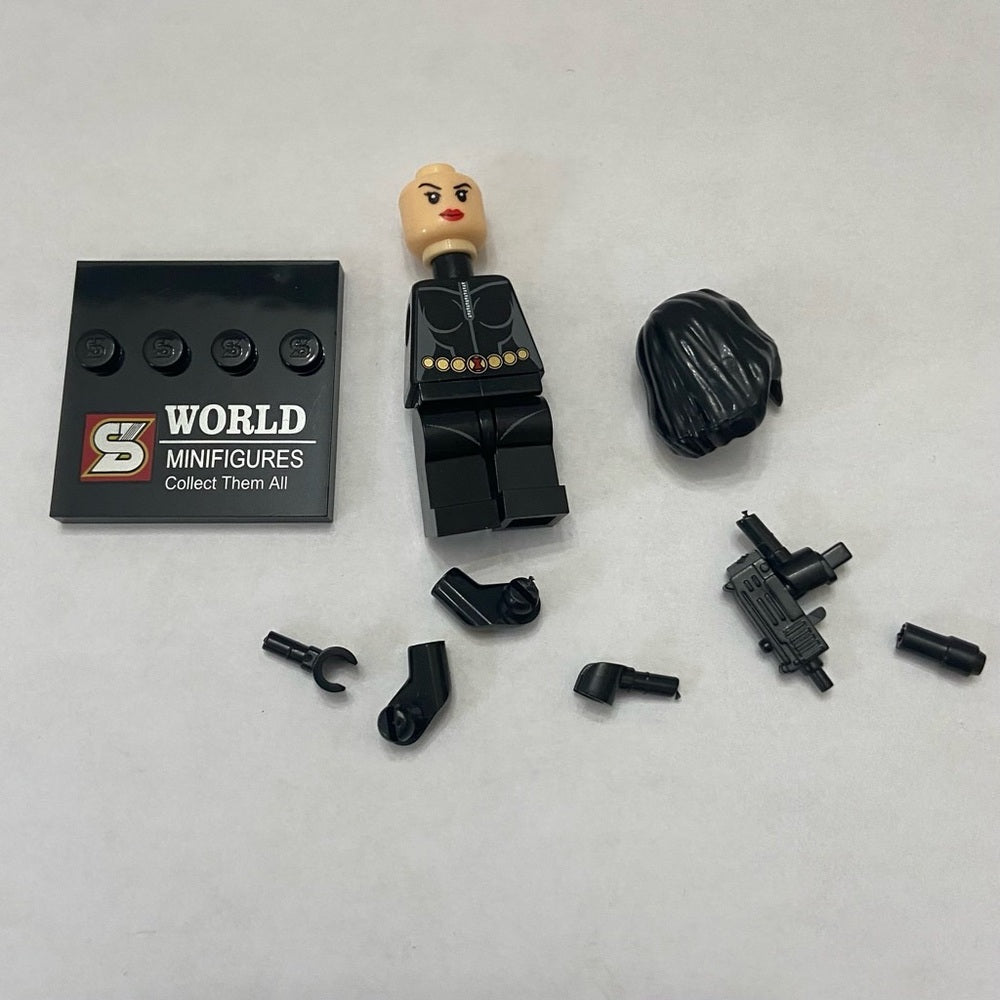 World Mini Figures-Long Haired, Black Widow, 2-inch Miniature Figure