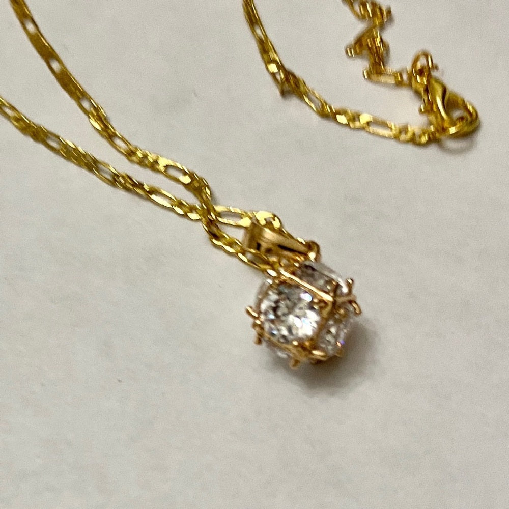 Vintage Encased Diamonds 17in Gold Plated Pendant Necklace