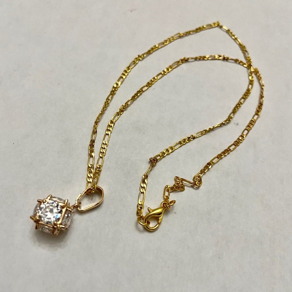 Vintage Encased Diamonds 17in Gold Plated Pendant Necklace