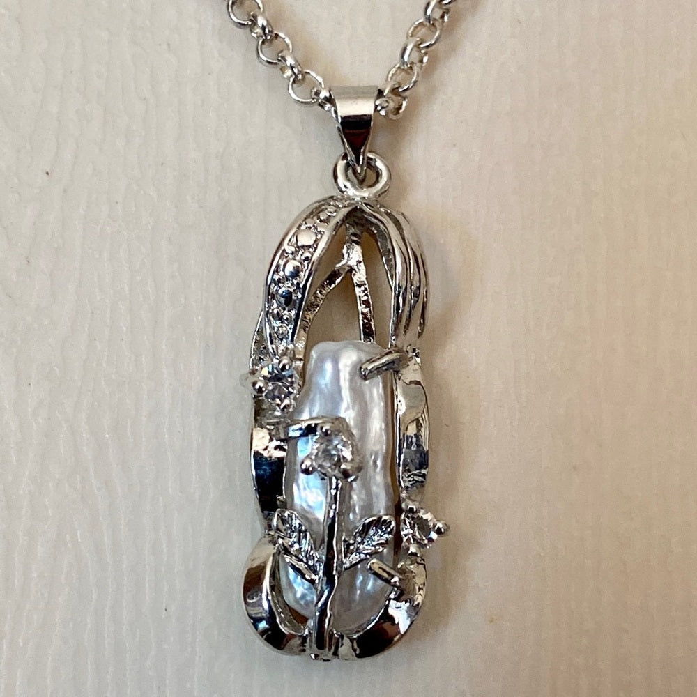 Vintage Encased Biwa Pearls Pendant w/18in Sterling-925 Chain Necklace
