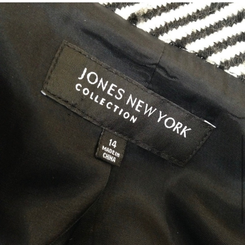 Vintage Coat- Jones of New York Collection (S14)