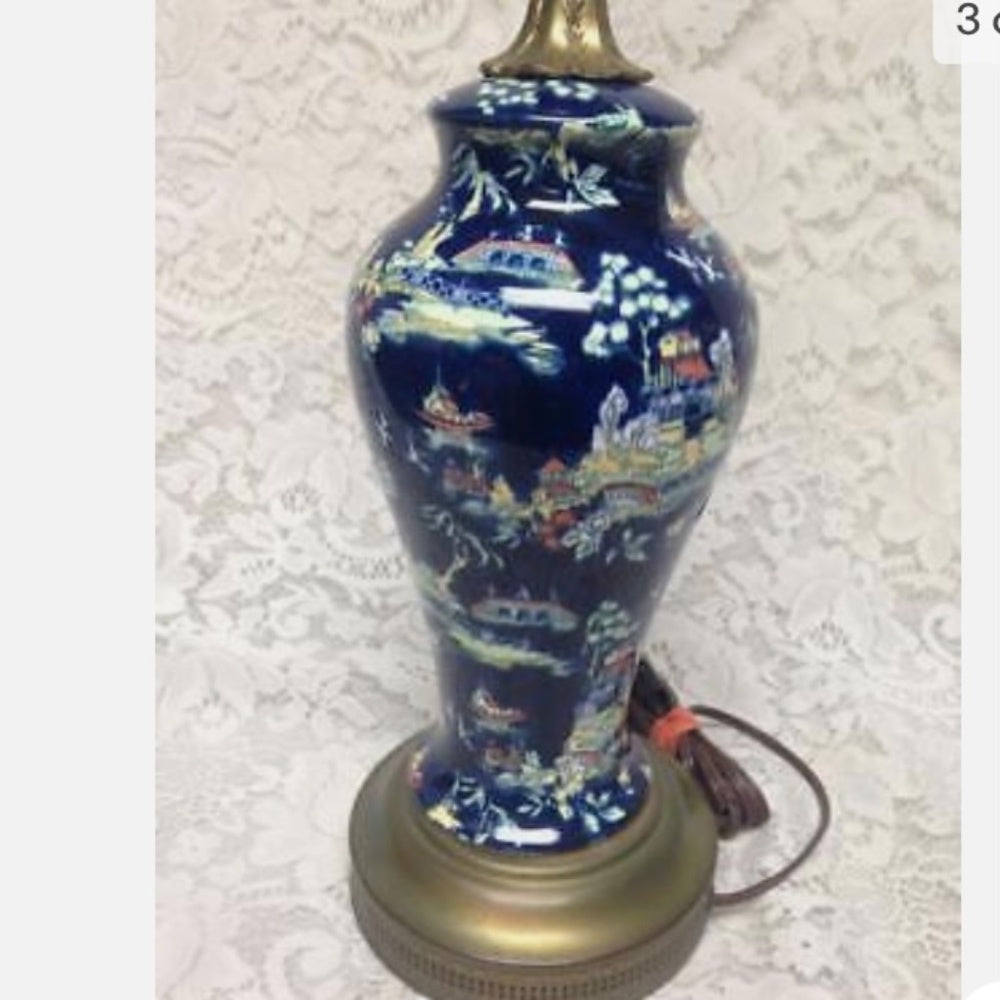 Vintage Royal Winton Variant Polychrome Willow Electric TableLamp 26T x 13.5 D