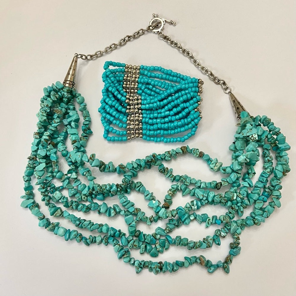 Beautiful, Multi-layer Faux Turquoise Beaded Stretch Bracelet 8.5in L x 1 1/2in