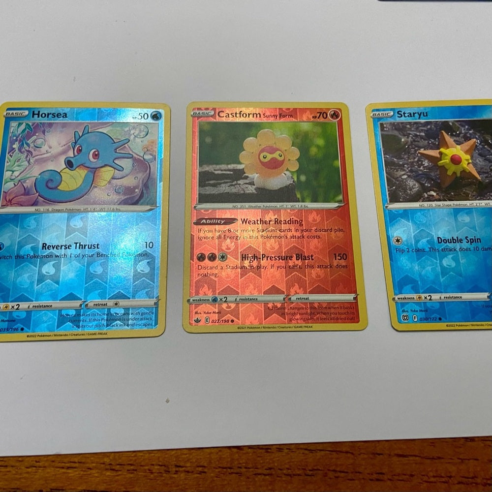 Lot (F): 3 Pokemon Reverse Holo Cards and 5 Pokemon Figures