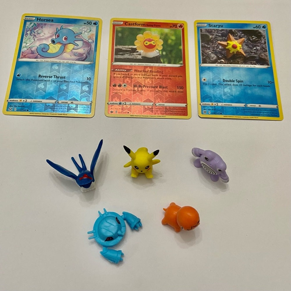 Lot (F): 3 Pokemon Reverse Holo Cards and 5 Pokemon Figures
