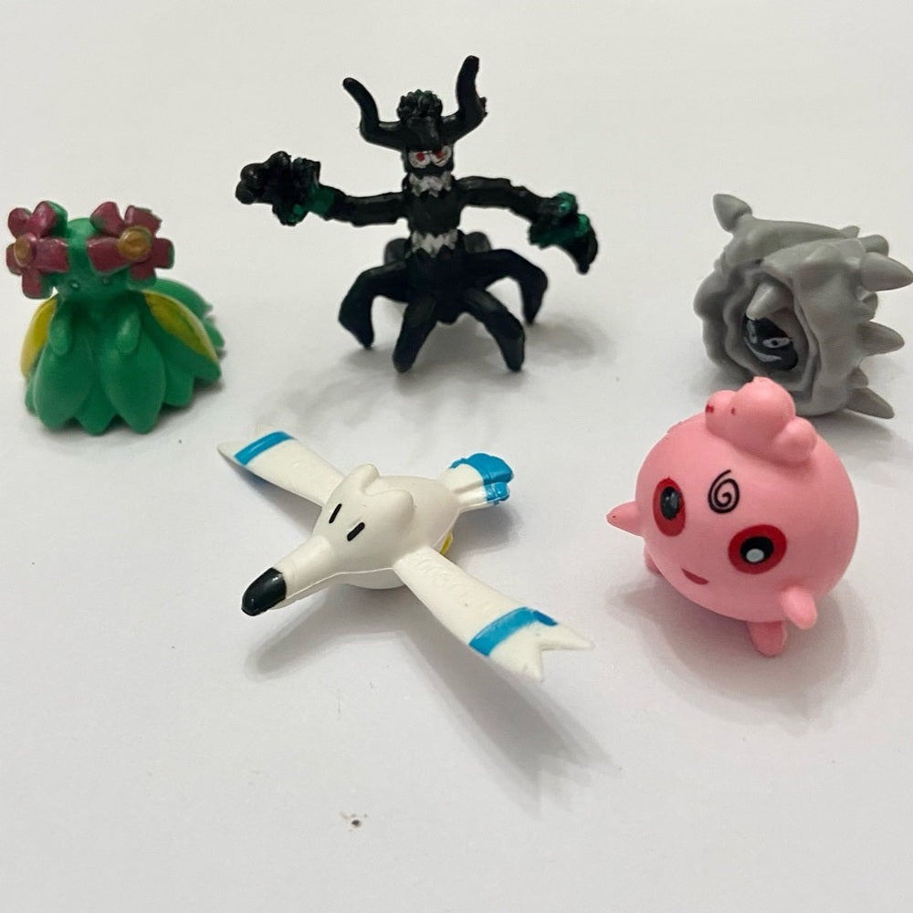 Lot (E): 3 Pokemon Reverse Holo Cards and 5 Pokemon Figures