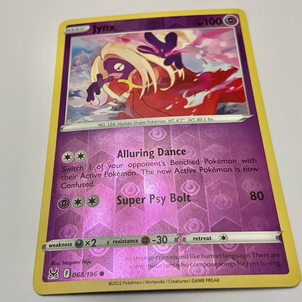 Lot (D): 3 Pokemon Reverse Holo Cards and 5 Pokemon Figures