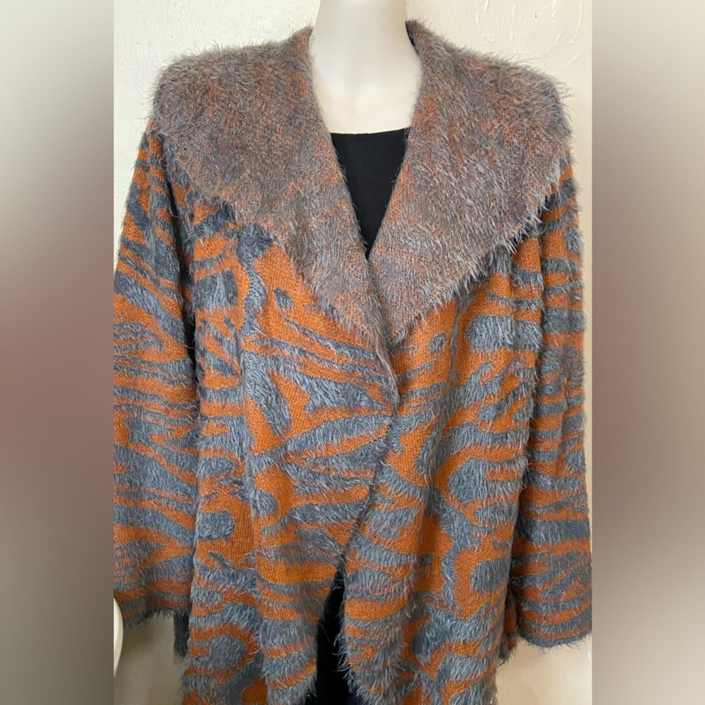 Black Rivet Wilson’s Leather Orange Gray Sweater Cardigan