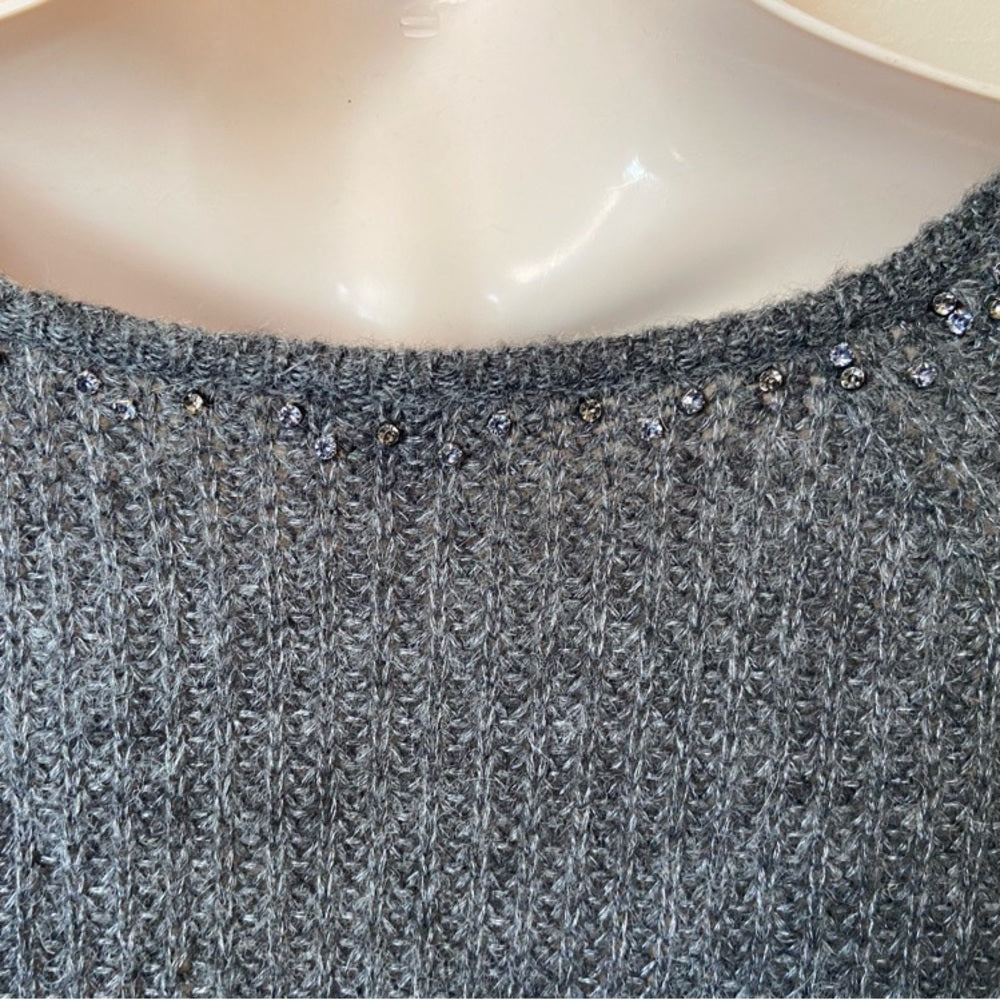 Ann Taylor, Elegant Gray Pullover Sweater with Rhinestones. (L)