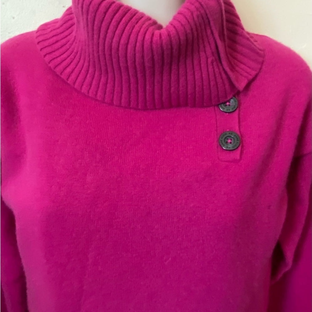 Anne Klein, Fuchsia Buttoned Collar Pull Over Sweater. (SP)